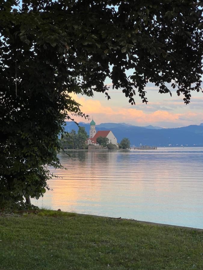 Ferienwohnung Bluemlein Nonnenhorn Esterno foto